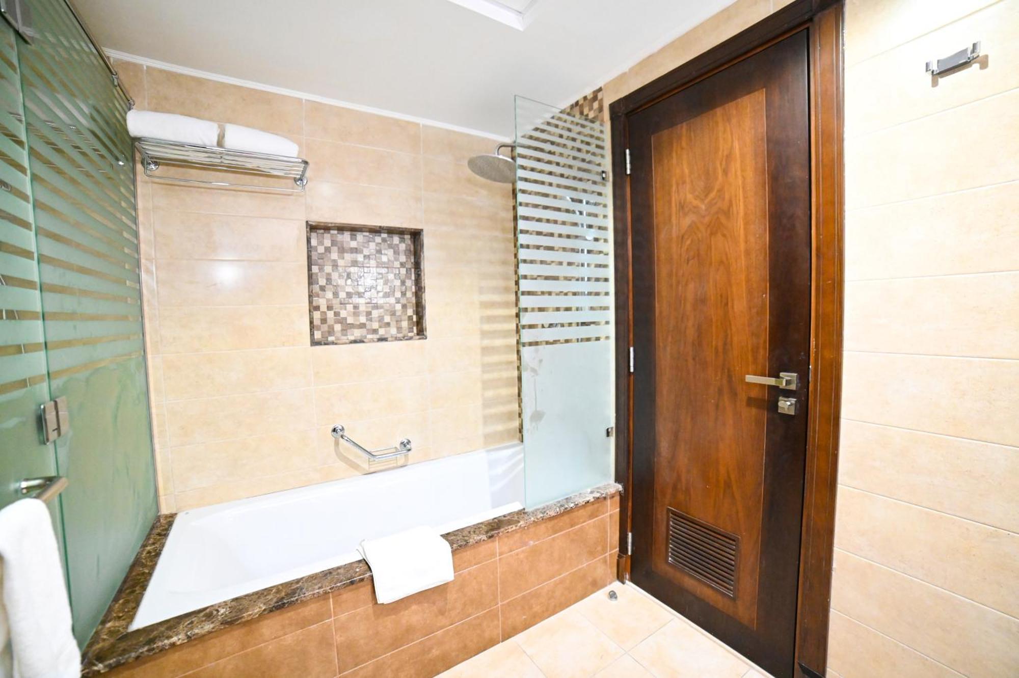 Seven Seas Hotel Dubaj Zewnętrze zdjęcie